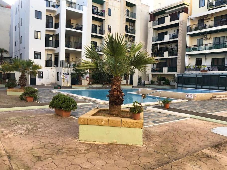 Top Floor Apt With Common Pool Close To All Amenities St. Paul's Bay Exterior foto